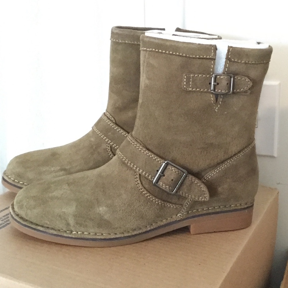 Hush Puppies 💎Brand New💎 Suede Boots